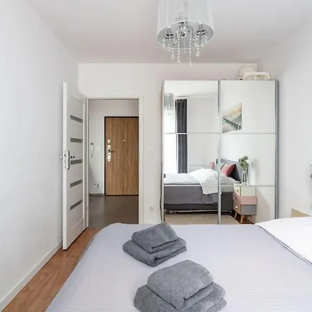 Apartment Micasaessucasa With Free Parking!