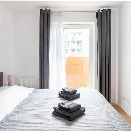 Micasaessucasa With Free Parking! Apartmán
